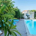 Greek Island Style 2 Bedroom With Pool Next To The Sea 别墅 *
