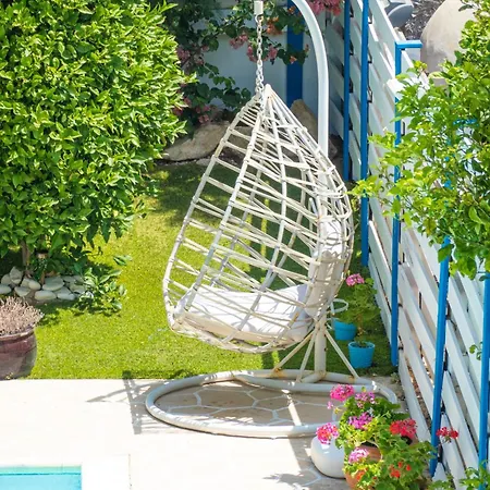 Greek Island Style 2 Bedroom With Pool Next To The Sea * Larnaca