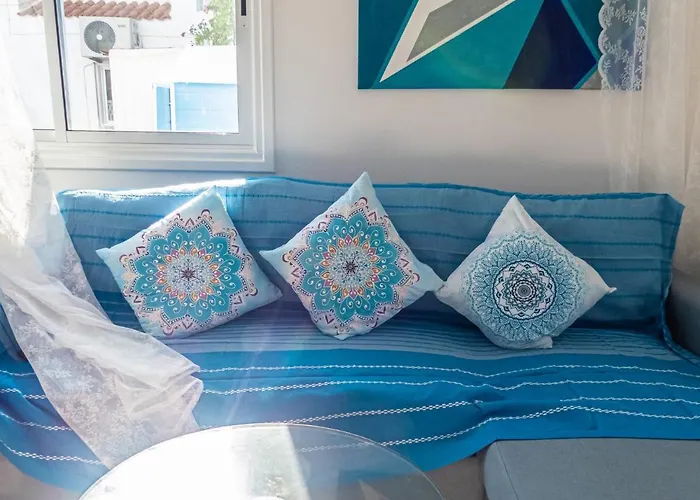 Greek Island Style 2 Bedroom With Pool Next To The Sea Vila