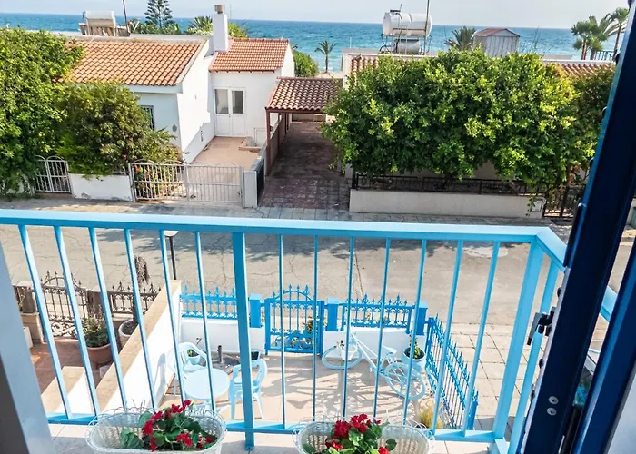 Greek Island Style 2 Bedroom With Pool Next To The Sea Willa *