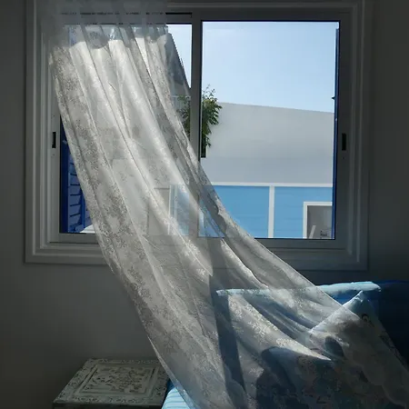 فيلة Greek Island Style 2 Bedroom With Pool Next To The Sea *