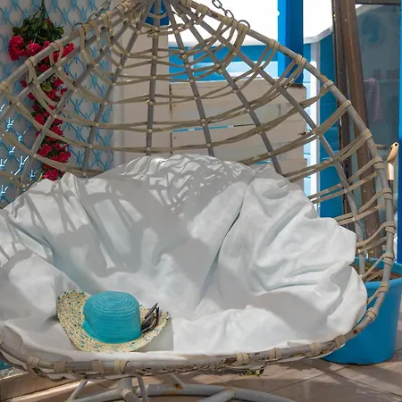 Greek Island Style 2 Bedroom With Pool Next To The Sea فيلة