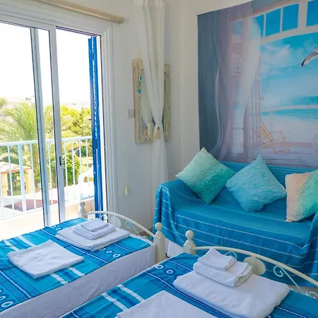 Greek Island Style 2 Bedroom With Pool Next To The Sea Ларнака